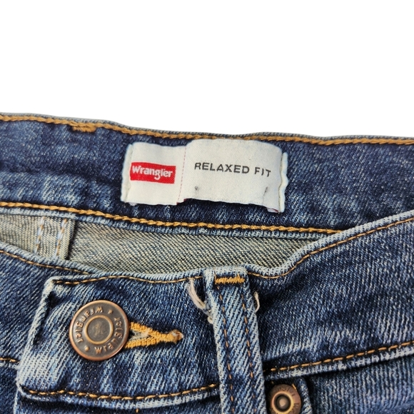 Wrangler Classic Blue Denim Jeans Mens Relaxed Fit 32x32 - Picture 8 of 13